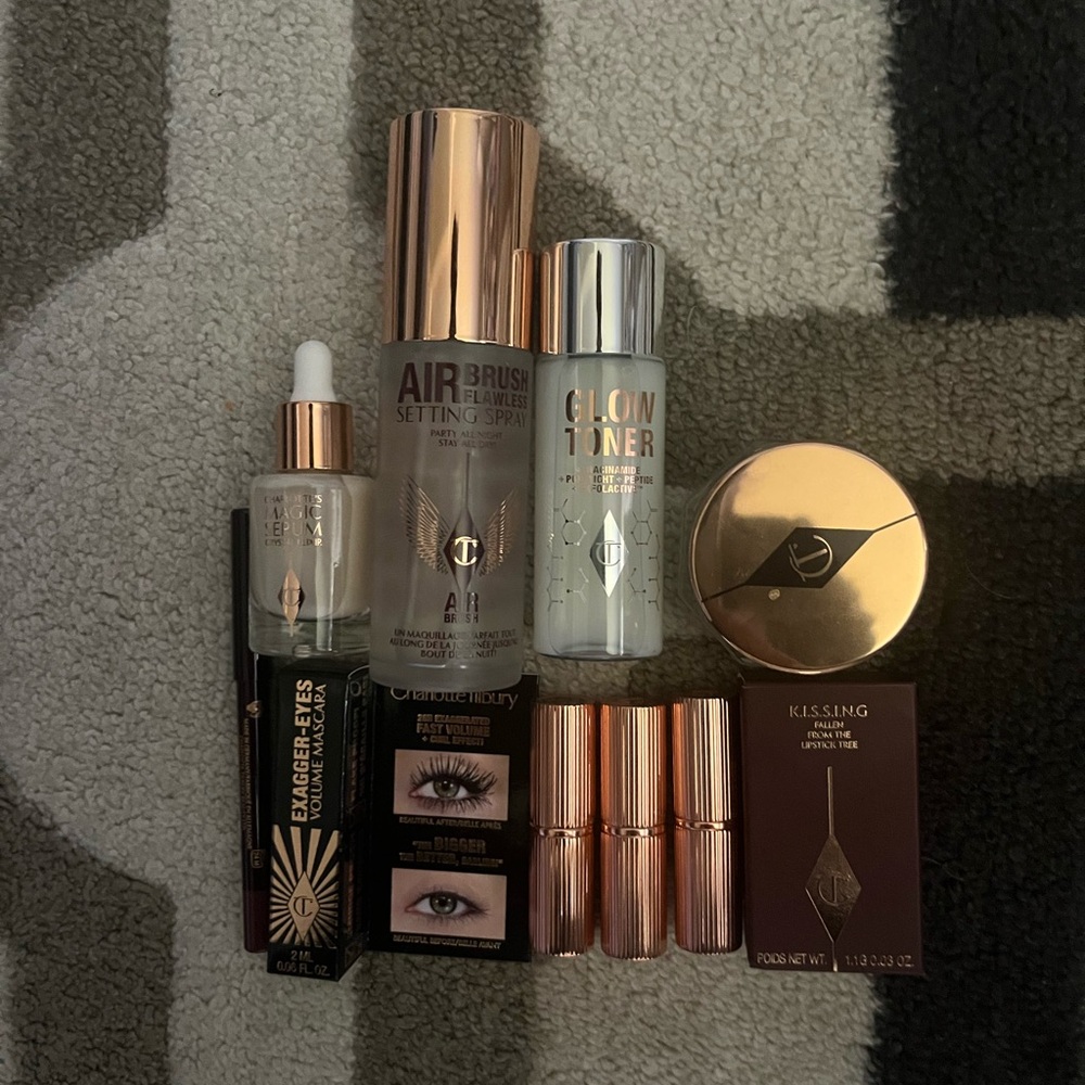 Charlotte Tilbury New set of 8